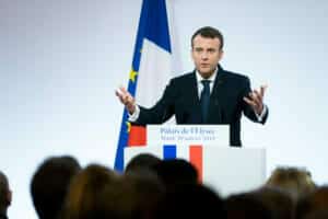 Emmanuel Macron fortune études