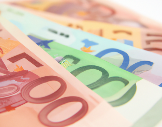 salaire moyen France 2023